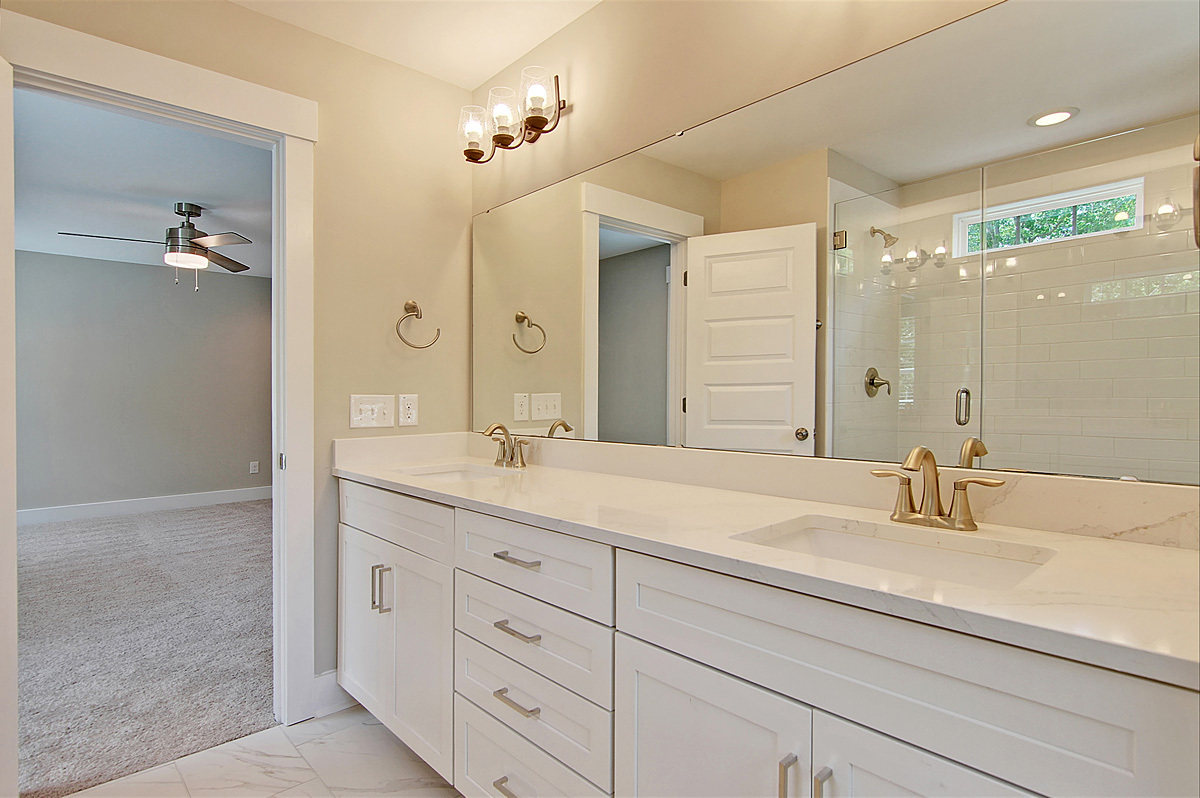Owner's Bathroom